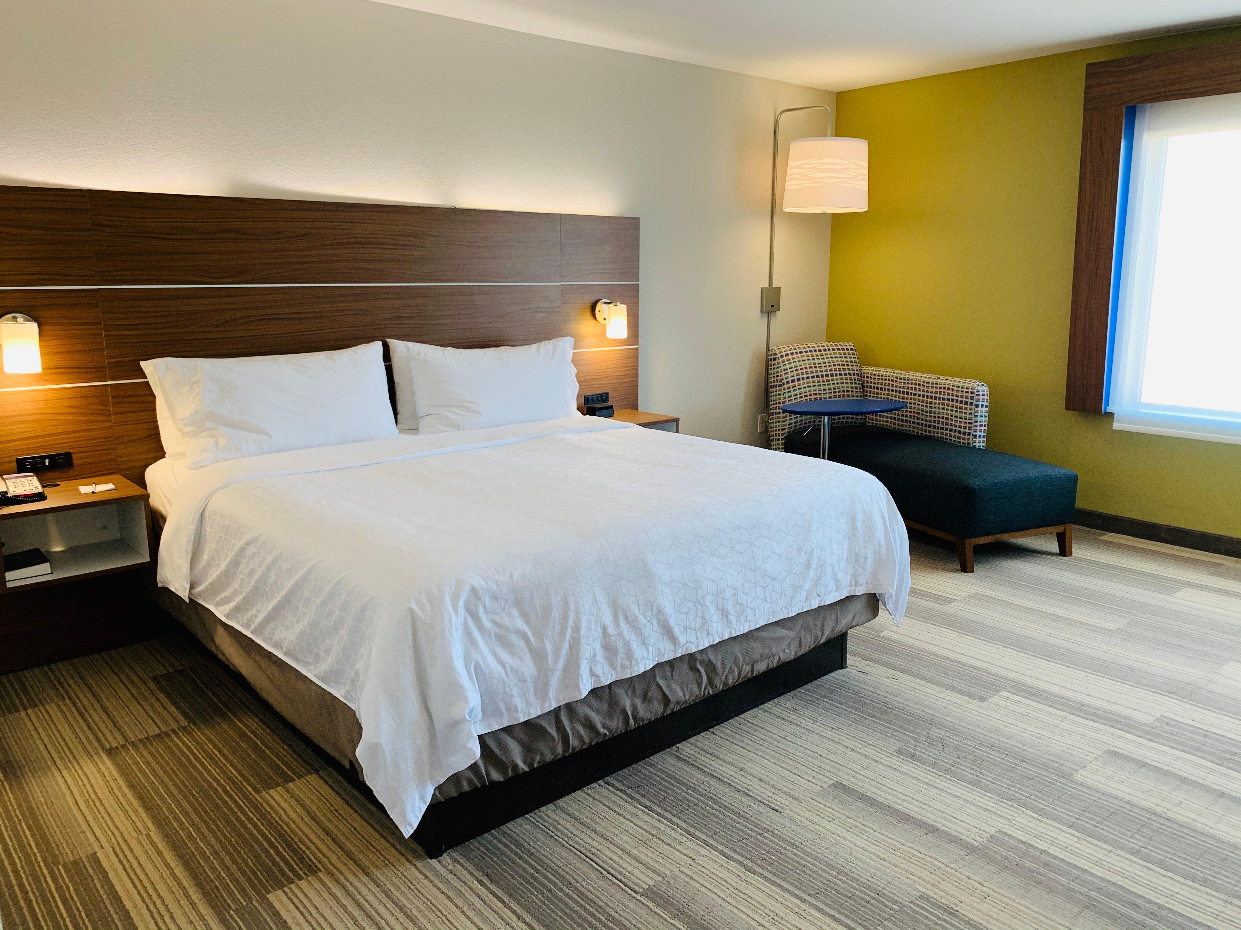 Holiday Inn Express & Suites Moore By Ihg Exterior foto